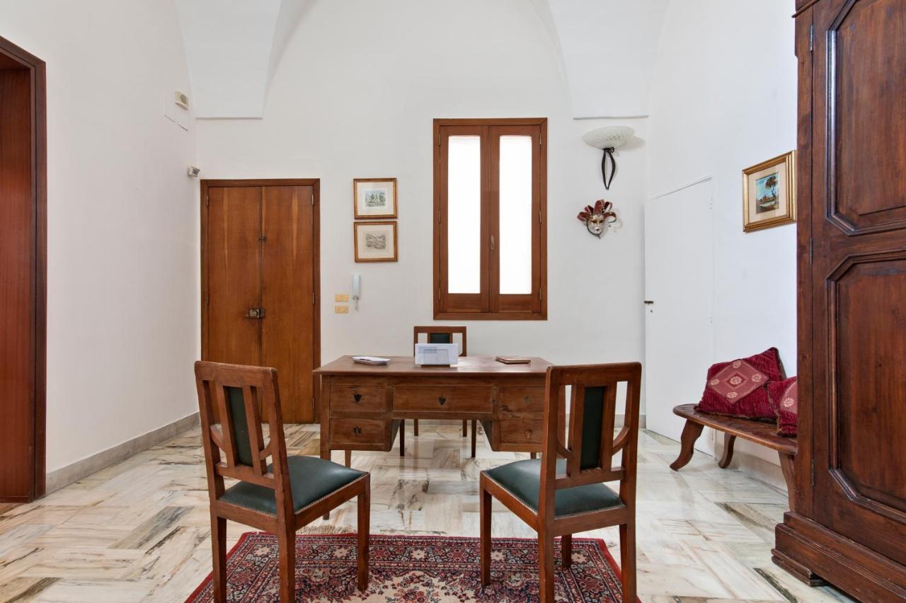 Dimora Corte Lubelli Lecce Exterior photo
